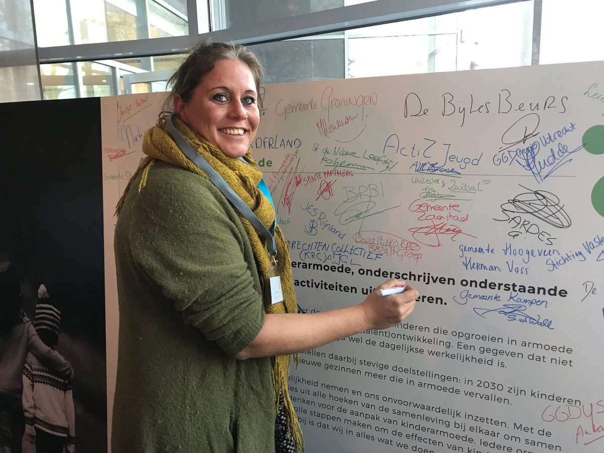 Ook gemeente Kampen tekent voor de ambitie om #kinderarmoede uit te roeien voor 2030. Sacha va de Wall is namens Kampen present bij de start van de Alliantie Kinderarmoede vandaag, met prinses Laurentien en de Kinderombudsman. alliantiekinderarmoede.nl