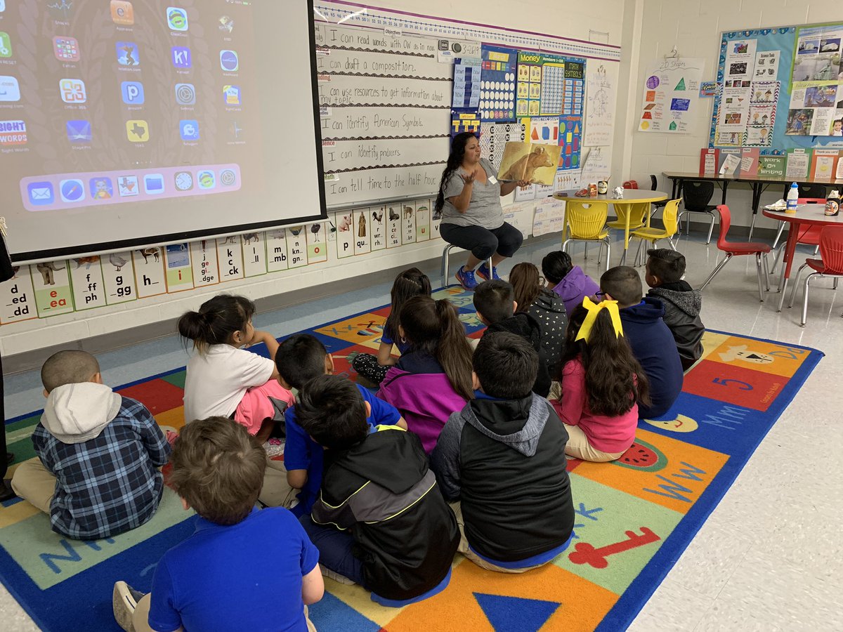 Winston_ISE's tweet photo. Our scholars love having guest readers! Thank you parents, for sharing the love of reading! We host these reading events each month...join us next time! #WinstonWins #ParentEngagement #ParentReadAlouds #LoveOfReading #EISDLiteracy #WinstonReads @EISDofSA @DrH_OnTheEdge https://t.co/2vy3OnGVjC