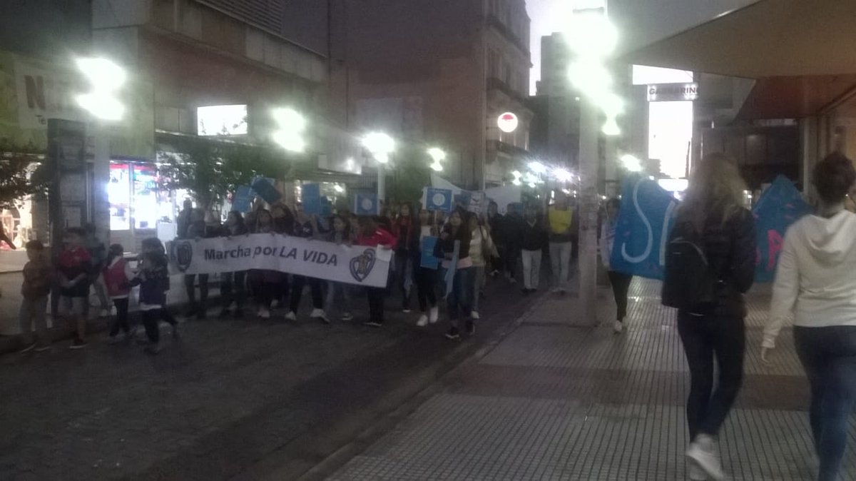 cfapvsec's tweet photo. #NoAlCodigoBorinsky el día sábado nos manifestamos en todo el pais para decir #ConAbortoNoTeVoto https://t.co/ZSXGjw1zBm