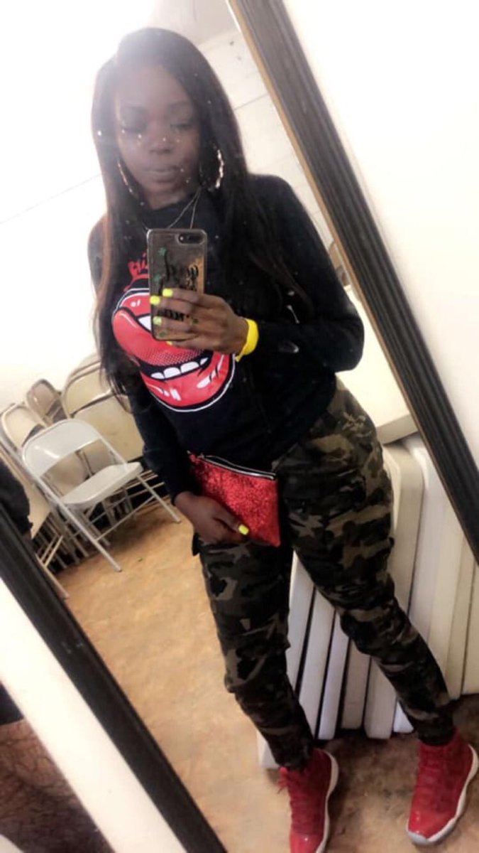 Qboysc's tweet photo. #BIGLIQ LONG TEES https://t.co/5Gaytyfgb9