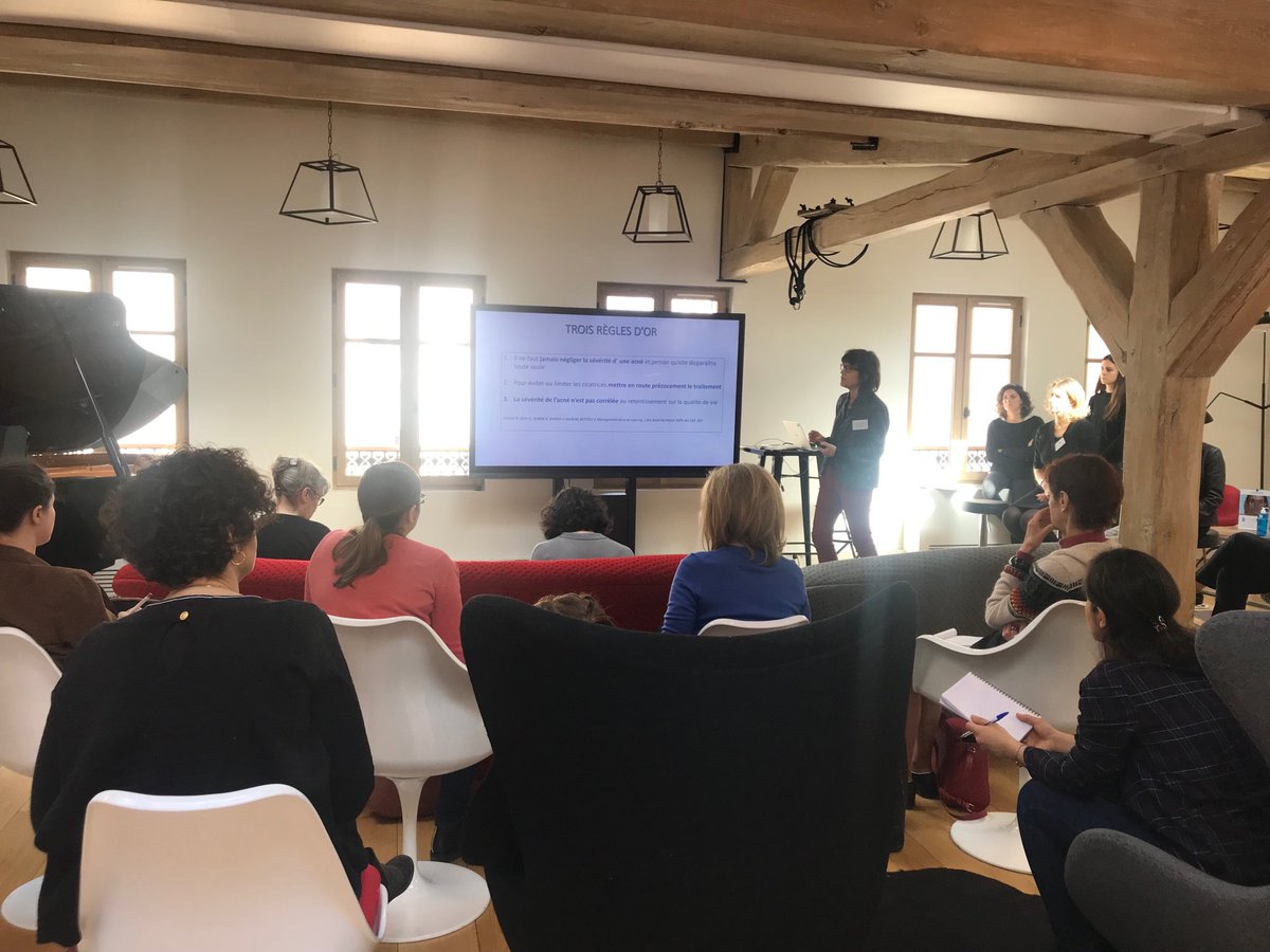 idavidperetto's tweet photo. #Spotscan #Acnescan #IntelligenceArtificielle pour une meilleure prise en charge globale de l’ #acné Conf de presse @LaRochePosayFR avec Pr Brigitte Dreno. Cc @COMMSante https://t.co/E5apK3p77W