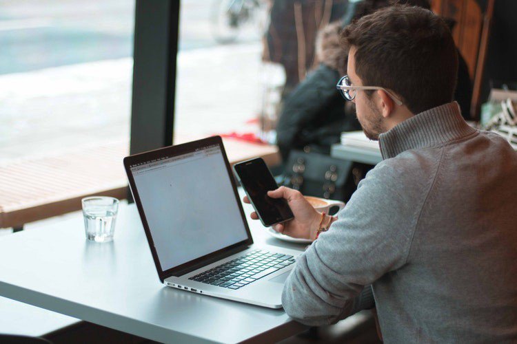 79ecommerce's tweet photo. These Are The Customer Service Skills That Every Employee Must Have https://t.co/vm4s75On2g https://t.co/FuNqX21ojb