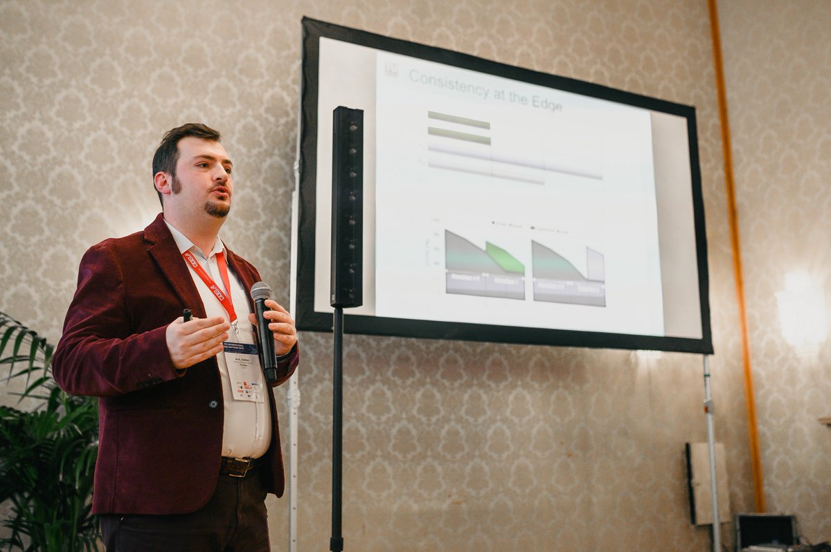 rucon_fwf's tweet photo. Our team member Atakan Aral gave a talk at The 5th International B2B Software Days in Vienna City Hall with the title "5G Multi-Access Edge Computing: Non-Functional Requirements" on March 15th, 2019. @atary #SWDays19 https://t.co/JqAo6ziVE8 https://t.co/DaJx41cUGg