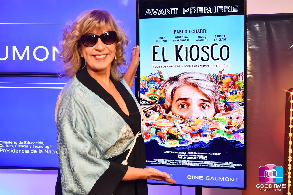 gtimesprod's tweet photo. Anoche! Cobertura de la #Avant de la nueva pelicula #Elkiosco @ElKioscoLaPeli con @echarripablo1 @geobarbarossa #rolyserrano #marioalarcon. #cinenacional #cinegaumont https://t.co/EM6Qtrbihv