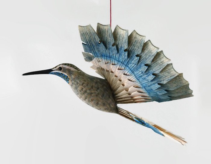 StPirovski's tweet photo. Hand Carved Bird Mobile, Blue Throated Hummingbird Wood Carving, Hanging Decor, 5th Anniversary Wooden Bird, Fan Bird Figurine Wood Craft https://t.co/7AyPZ5uA1M via @Etsy #hummingbird #fanbird #woodcarving #birdcarving https://t.co/GyUMSSlOQP