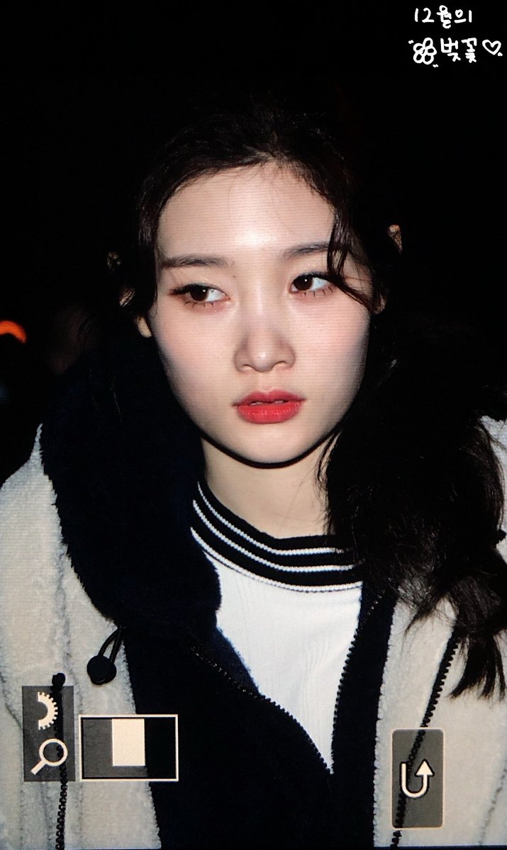 19971201_JCY's tweet photo. 190326 프리뷰
#다이아 #정채연 #DIA #CHAEYEON
@dia_official https://t.co/YB7YE9vYOX