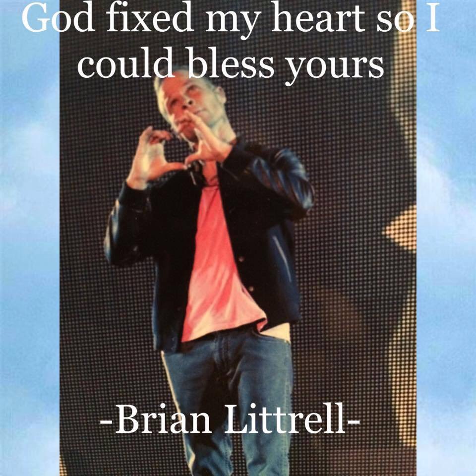 Roksgirl75's tweet photo. Happy #BRokTuesday #BrianLittrell @brian_littrell 💙🥰#Littrellized https://t.co/CU2IE8eaJv