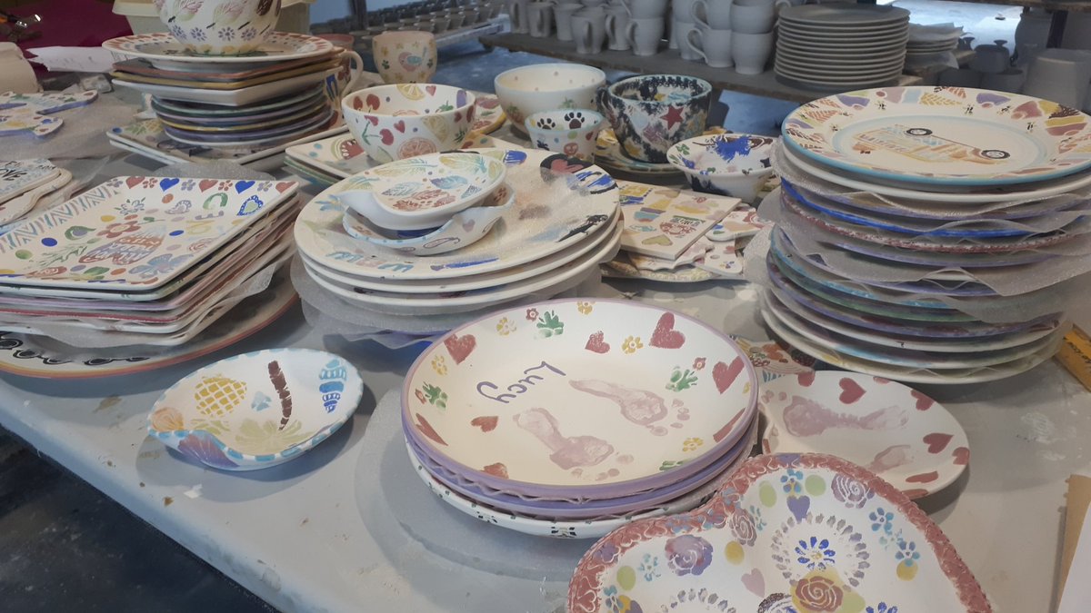 eden_pottery's tweet photo. Some of the pottery from our creative customers this weekend. #handmade #paintpottery #childrenshandprints https://t.co/5BLO2TvTNI