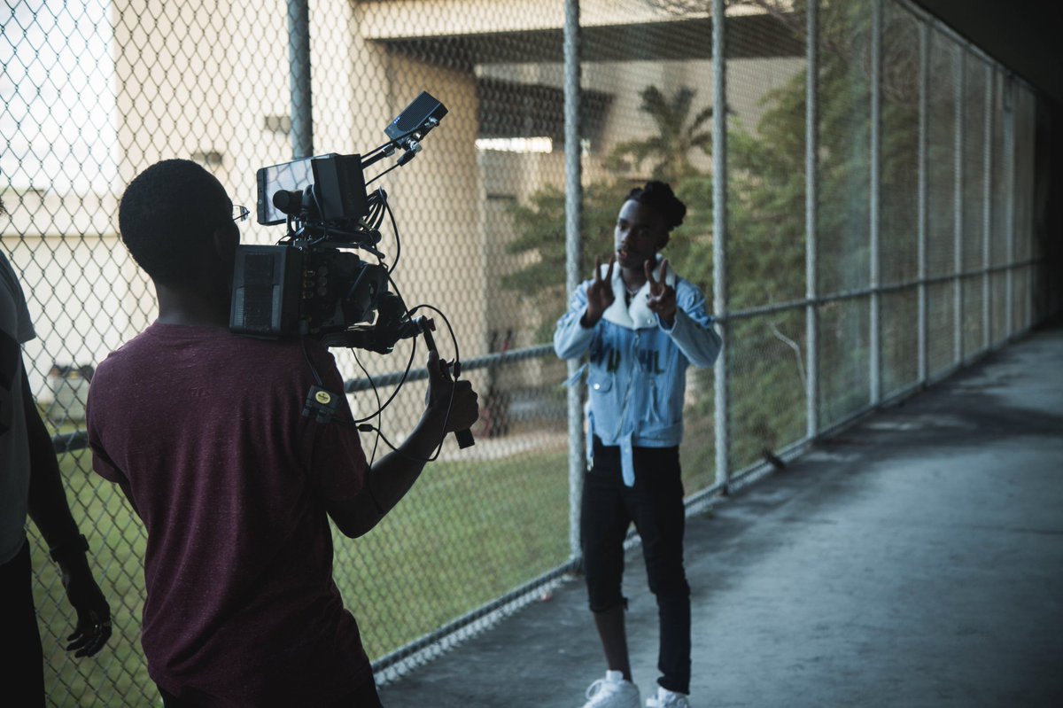 RockaNY's tweet photo. Behind The Scenes of #YNWMelly 
My music video still doin Numbers, a lot of scenes did not make the final cut 👉🏾Free Melvin ... 🤞🏾✍🏾 https://t.co/6SSuTT8sbN