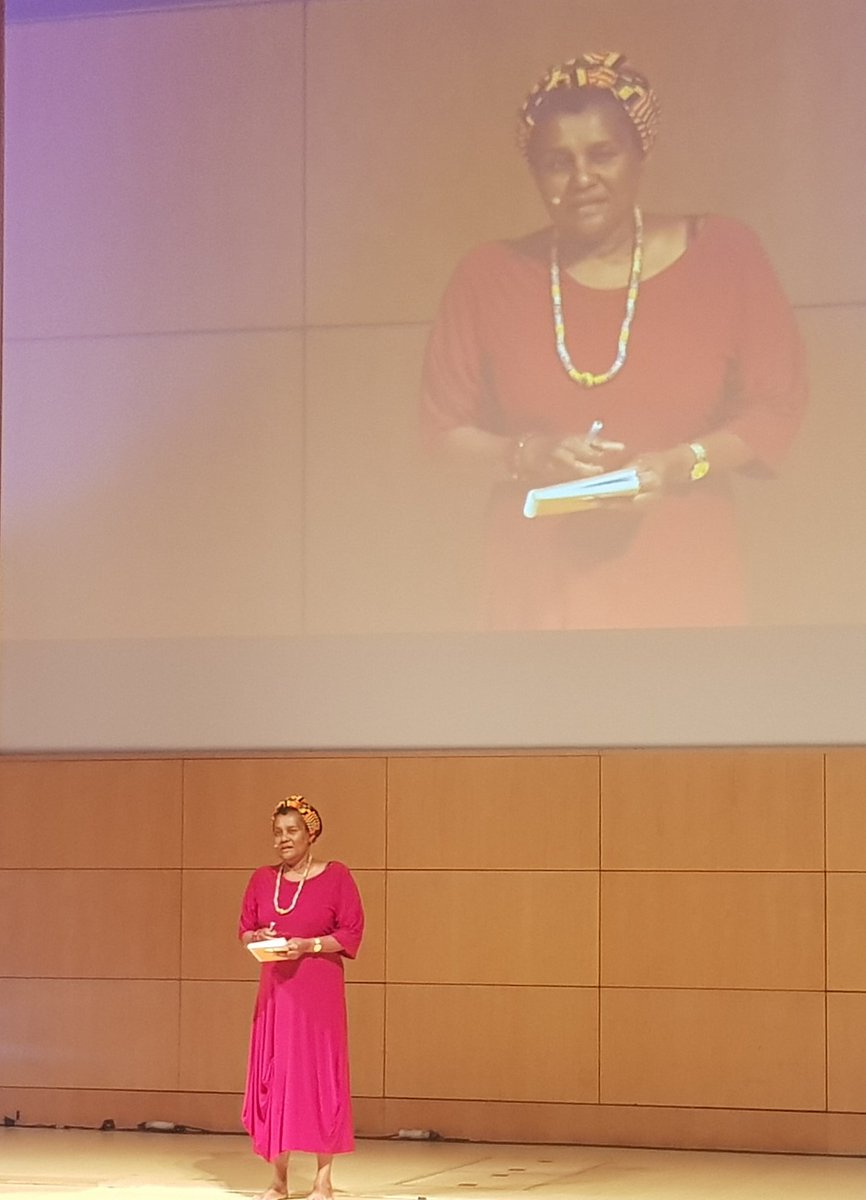 JayParbhoo's tweet photo. Phillipa Kabali-Kagwe acknowledging the teachers in her life. #Futurefocus #WCEDconference "what teachers do, is sacred" https://t.co/iSfnMUJL3G