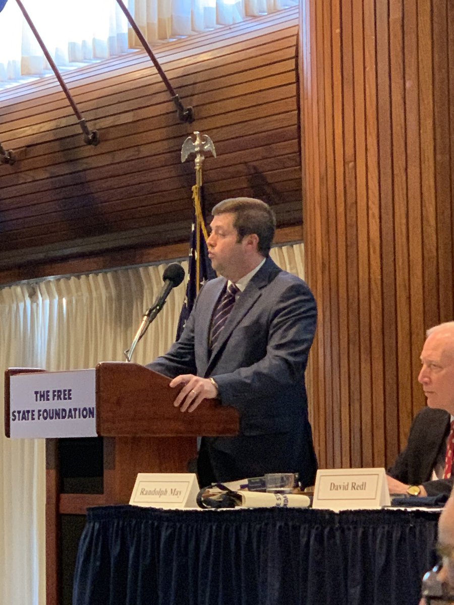 tstruble's tweet photo. .@NTIARedl now giving updates on @NTIAgov's work in three key policy areas: #privacy, #spectrum, and broadband deployment. Reports substantial progress in each. 🇺🇸💪 #fsfconf11 https://t.co/gbKOmO0mgM