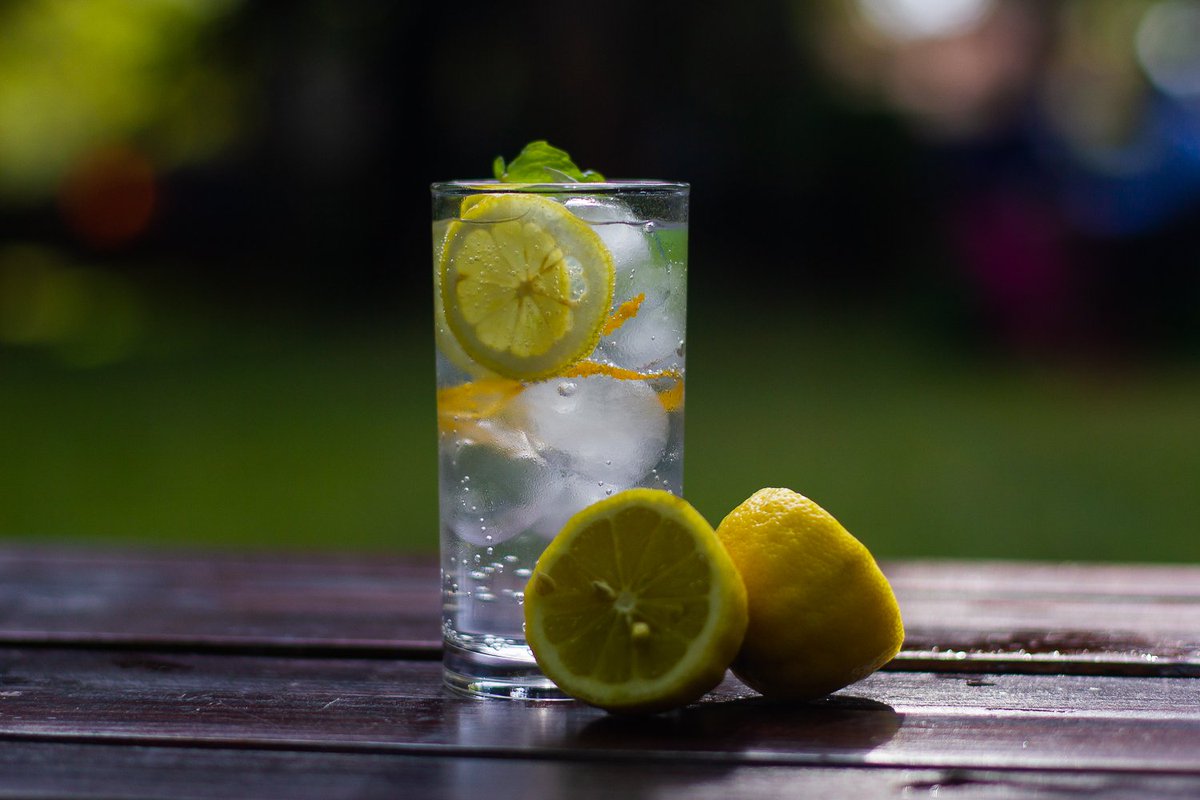 spezcatering's tweet photo. The only way to beat this heat..! ☀️🌝⁣
⁣
We cater to liquid diet enthusiast with a wide range of juices, smoothies, cocktails and mocktails. 🍹🍸🍷🥃⁣

#drinks #fresh #delicious #sweet #yummy #drinking #juice #juicebar #cocktails #mocktails #bar #service #foodie https://t.co/w5CDN0TexR
