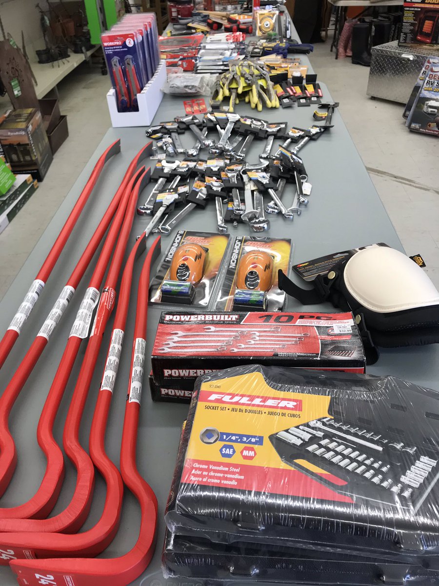 TruHardware1's tweet photo. Today’s the day!! HUGE TOOL SALE HAPPENING! Tons of items to choose from, more added daily, DONT MISS OUT! https://t.co/9ED8ralf21