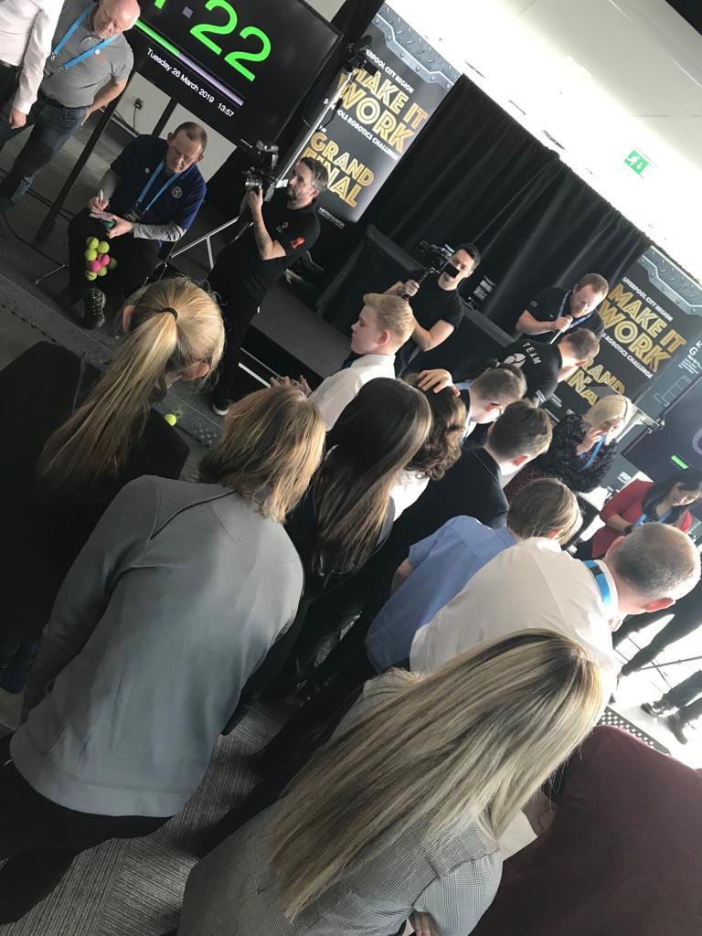 allaboutfutures's tweet photo. LCR MAKE IT WORK SCHOOLS ROBOTICS CHALLENGE - LIVE! 

Excited &amp; inspired staff &amp; students, packed arenas, awesome experts &amp; boss battling ROBOTS! 

What more do you need? 👌🏻
#WeLoveThis 

Tweet #LCRMAKEITWORK @AllAboutSTEM

@MetroMayorSteve @LpoolCityRegion
@LiverpoolLEP https://t.co/CWnaOIAVaq