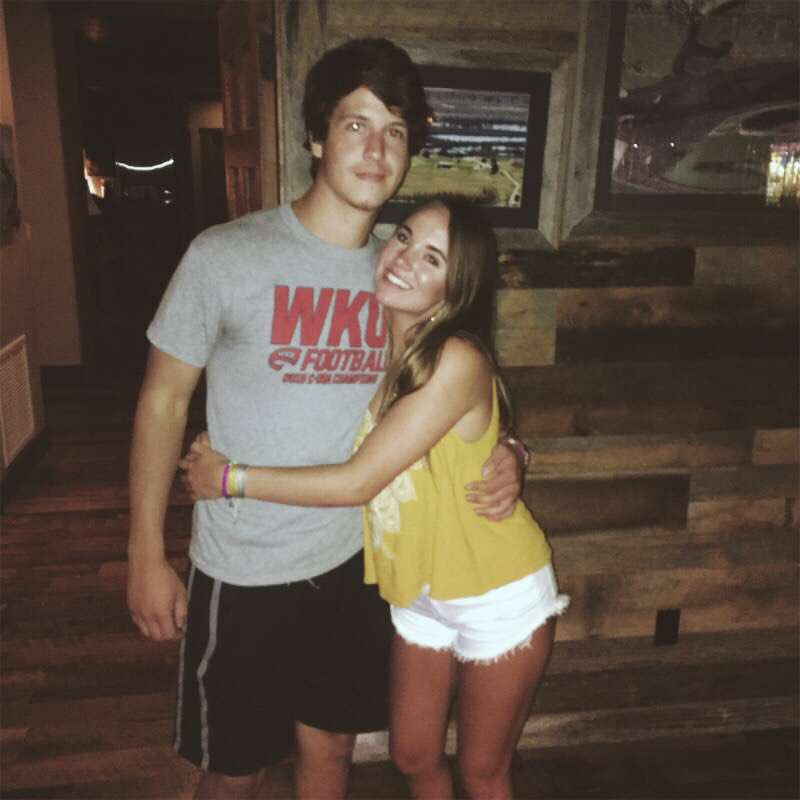 ryanlane_11's tweet photo. Happy 20th to these dicks @D0437Katie @grayce_d25 love y’all! https://t.co/K3Vu8dOY6N