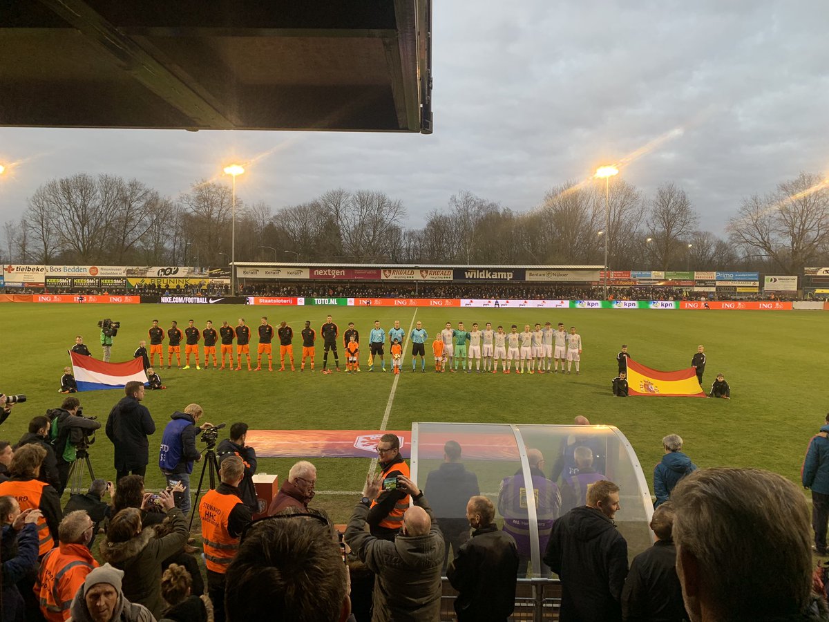 Live tagging at <a href="/oranje/">Becki Taylor</a> U19 v <a href="/spain/">Spain</a> U19 <a href="/hhchardenberg/">HHC Hardenberg</a> <a href="/officialknvb/">Nederlands elftal</a> academy <a href="/nacsport/">Nacsport</a> #tagandview <a href="/cajasport/">Sara Marques</a>