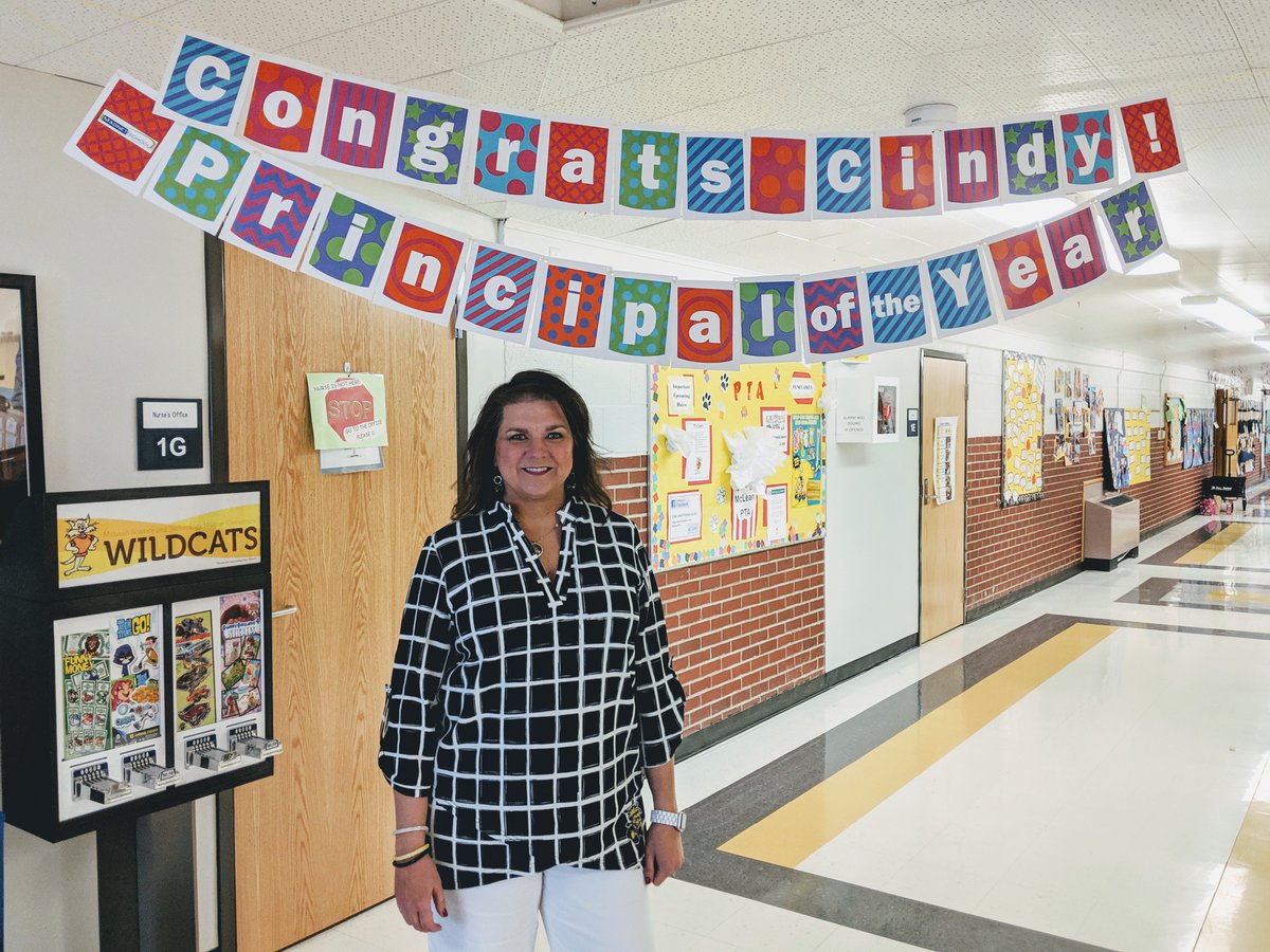 Congratulations to Mrs. Cindy Graves <a href="/cindygraves2010/">Cindy Graves</a> for being named the <a href="/MagnetSchlsMSA/">Magnet Schools of America</a>  Region VI Principal of the Year! We are so proud of her and extremely grateful she is here at McLean! #WPSproud #WPSmagnet #WILDforMcLean