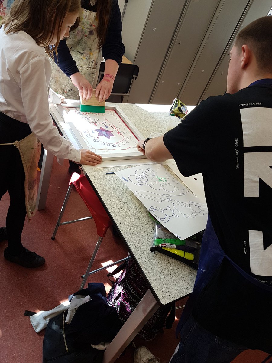 So excited for year 7 <a href="/RVHS_school/">Ryburn Valley High</a> to work with @Hattie_Lawton As part of Make Your Future  a wonderful <a href="/CraftsCouncilUK/">Crafts Council UK</a> project