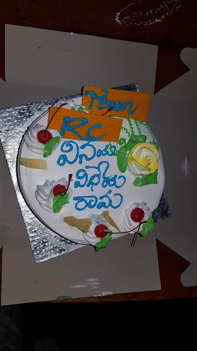 Satish_vadluri's tweet photo. #VVRFirstLook Celebrations
#HBDRamCharan https://t.co/41ZYPJn519