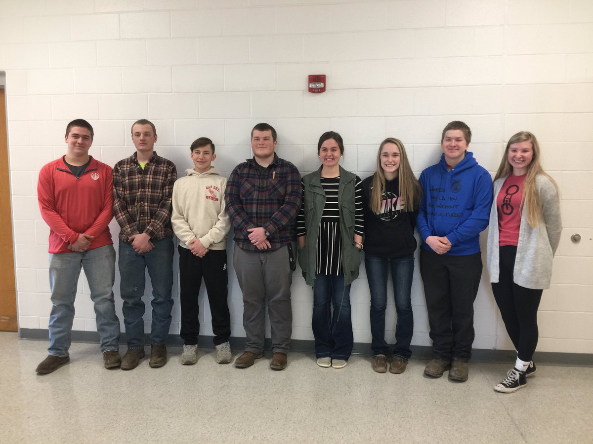 FFA_Sheridan's tweet photo. Congratulations to the 2019-20 Sheridan FFA Officer Team!

L to R: Ethan Grum-President, Eli Noll-Vice President, Landon Gibson-Secretary, Cooper Baird-Treasurer, Karli Reeves-Reporter, Alicia Cannon-Sentinel, William Purkey-Chaplain, Allie Howe-Parliamentarian https://t.co/jYUMKnSEfi