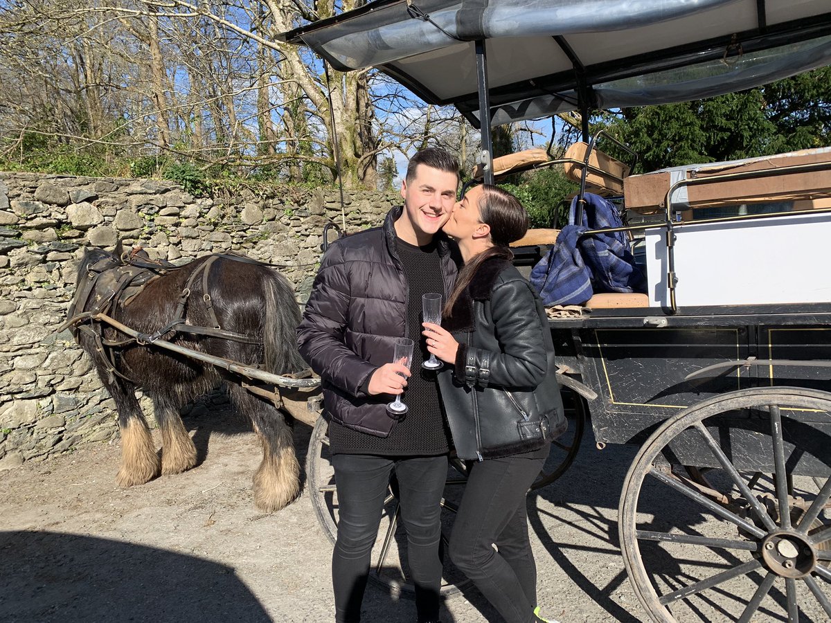 hdavies411's tweet photo. The best day of my life! I love you!❤️💍
•
•
#wegotengaged #love #happiestday #cantbelieveit #mrsbakewelltobe #imgettingmarried #marriage #engagementring #engagementphotos #engaged https://t.co/ujoENISeUO