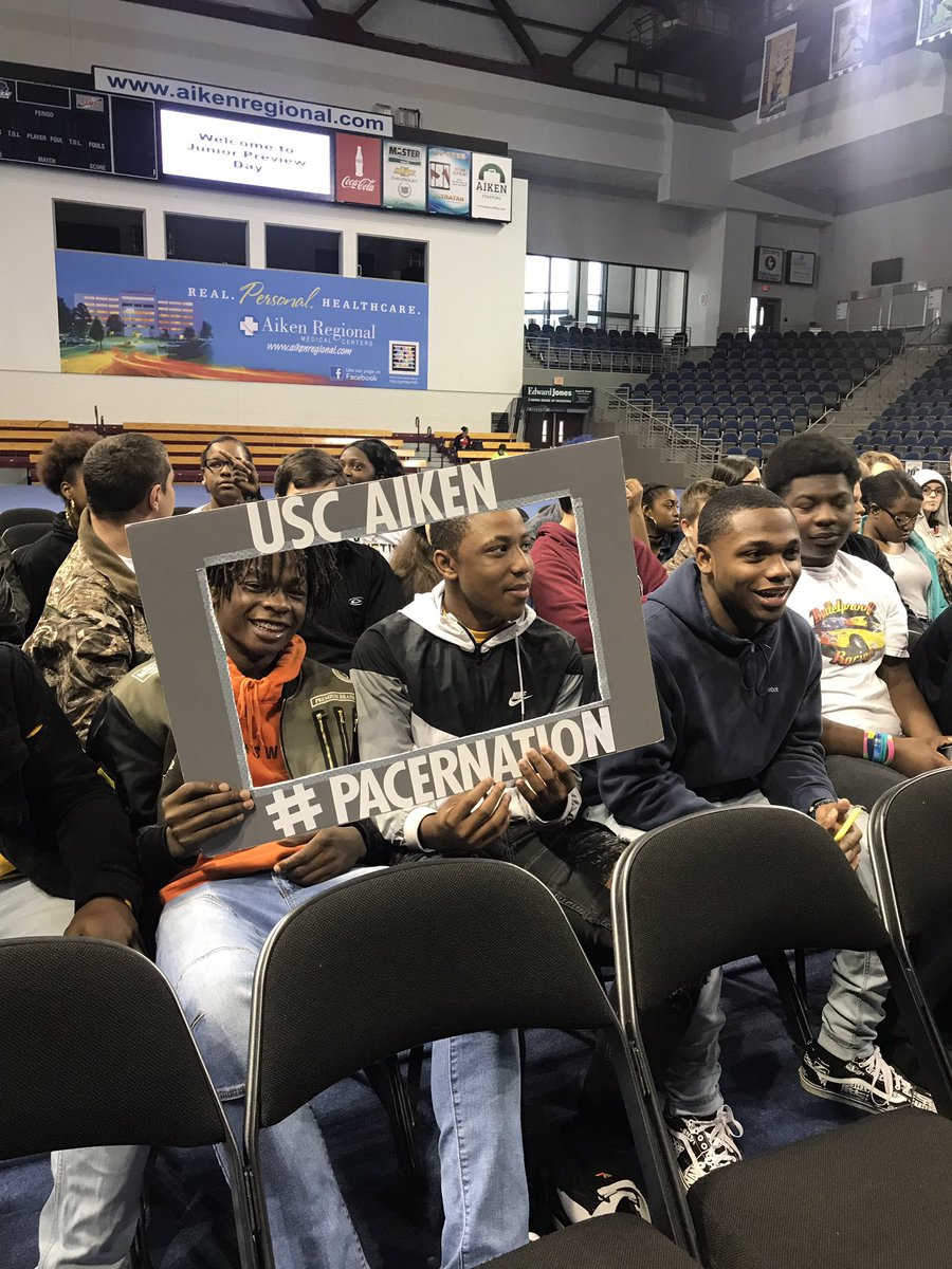 RSMCounselor's tweet photo. #JuniorPreview @ChooseAiken was 🔥! We had a great time! Thank you for hosting us! #TheFirst36 https://t.co/OcKFE0XUX0