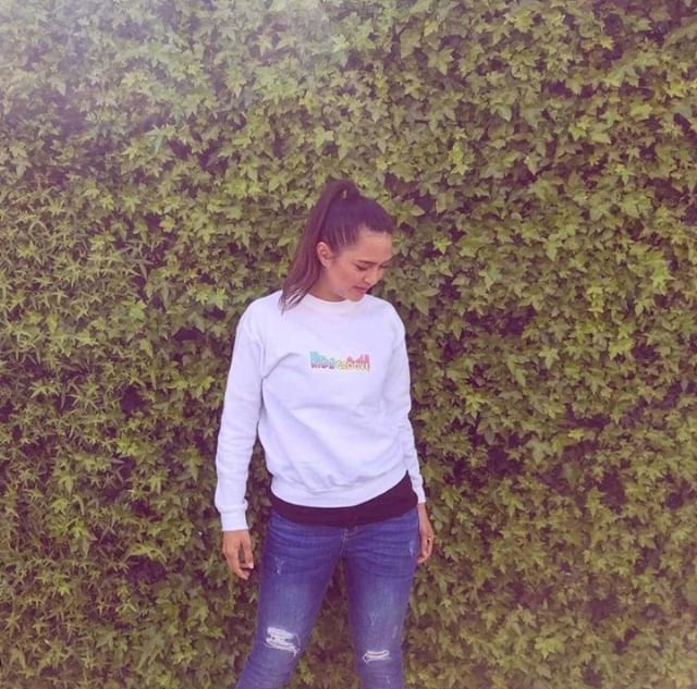 AnnLetMeHelp's tweet image. Original Post By #Princessryan

If I had to choose one, I would rather be a creator than a critic. - @gcouros

Being a celebrity in the showbiz industry in the Philippines was all about looking your best, memorizing, following your scripts, portraying &amp;amp; giving your all to th…