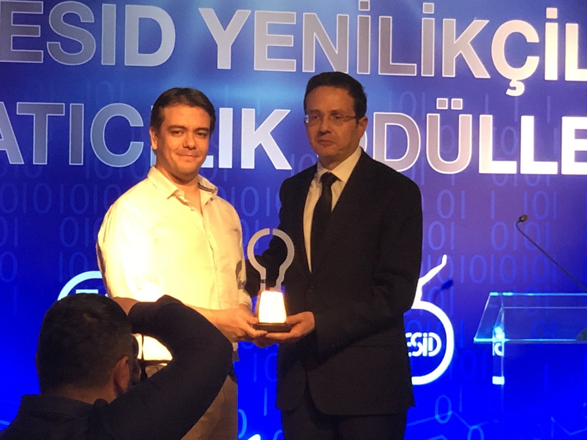 genctesid's tweet photo. Ödül törenimizden kareler 

#GelecekBenim https://t.co/rwuBZV6uPU