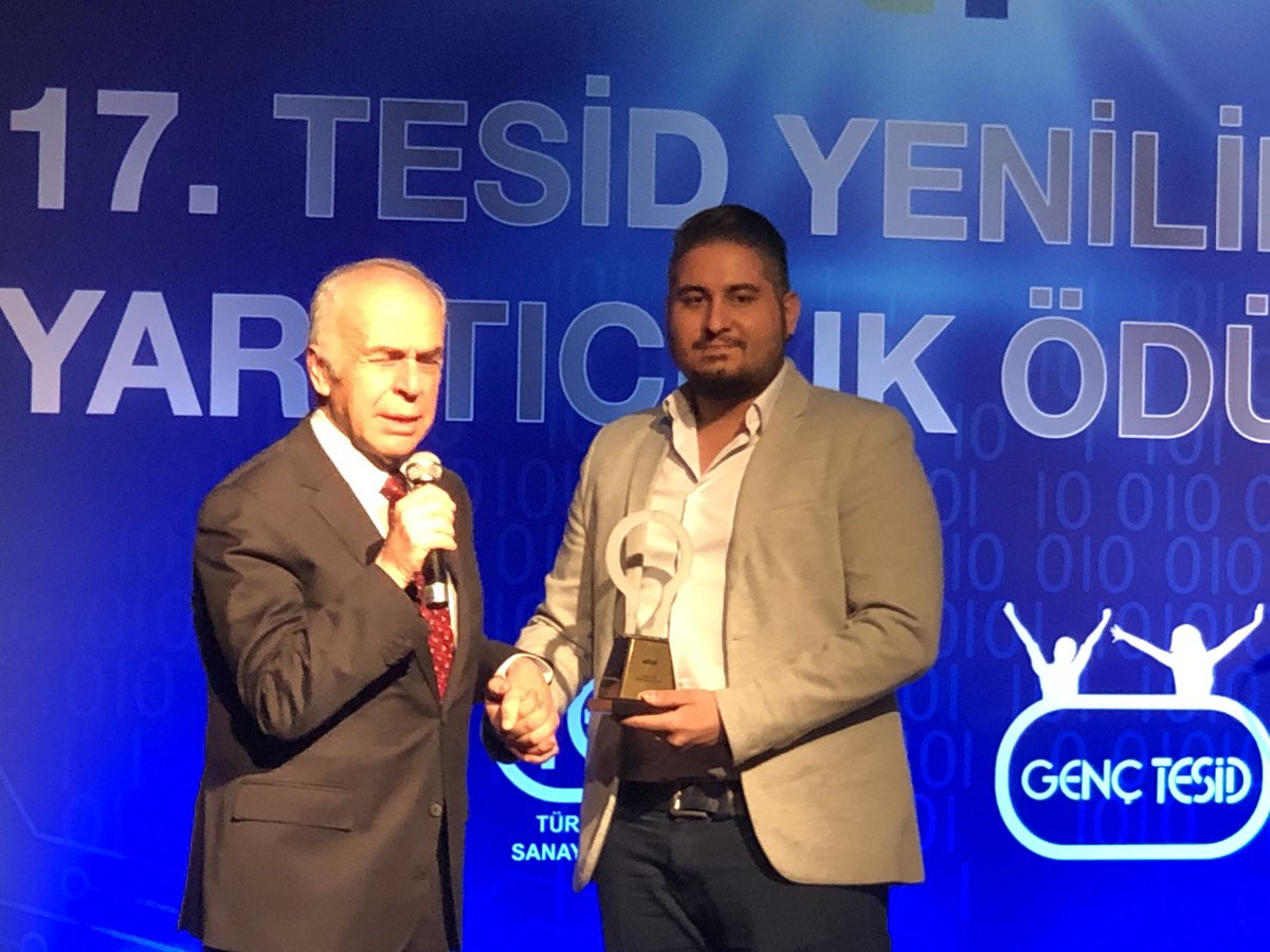 genctesid's tweet photo. Ödül törenimizden kareler 

#GelecekBenim https://t.co/rwuBZV6uPU