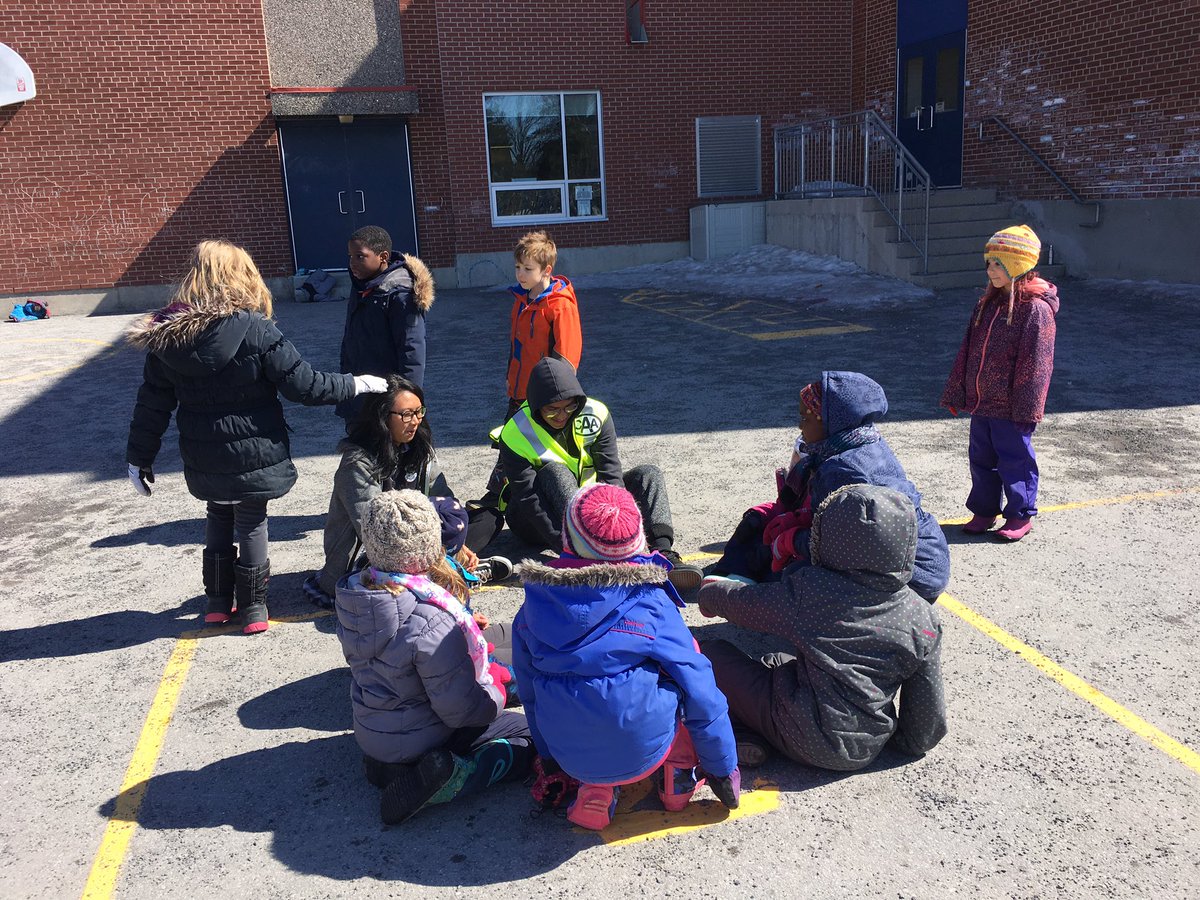 MsSueKehoe's tweet image. Running cooperative games and buddy reading today @CorpusOCSB 
Such a rich learning environment for my #Caring4others students! ☀️