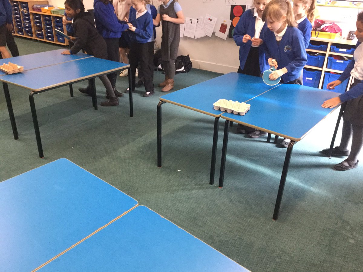 WestfieldCottPE's tweet photo. Excellent table tennis 🏓 lunchtime club with @LTabletennis. Pupils really improving their knowledge and technique in the sport. @WestfieldCott https://t.co/2PKcHn7nlx