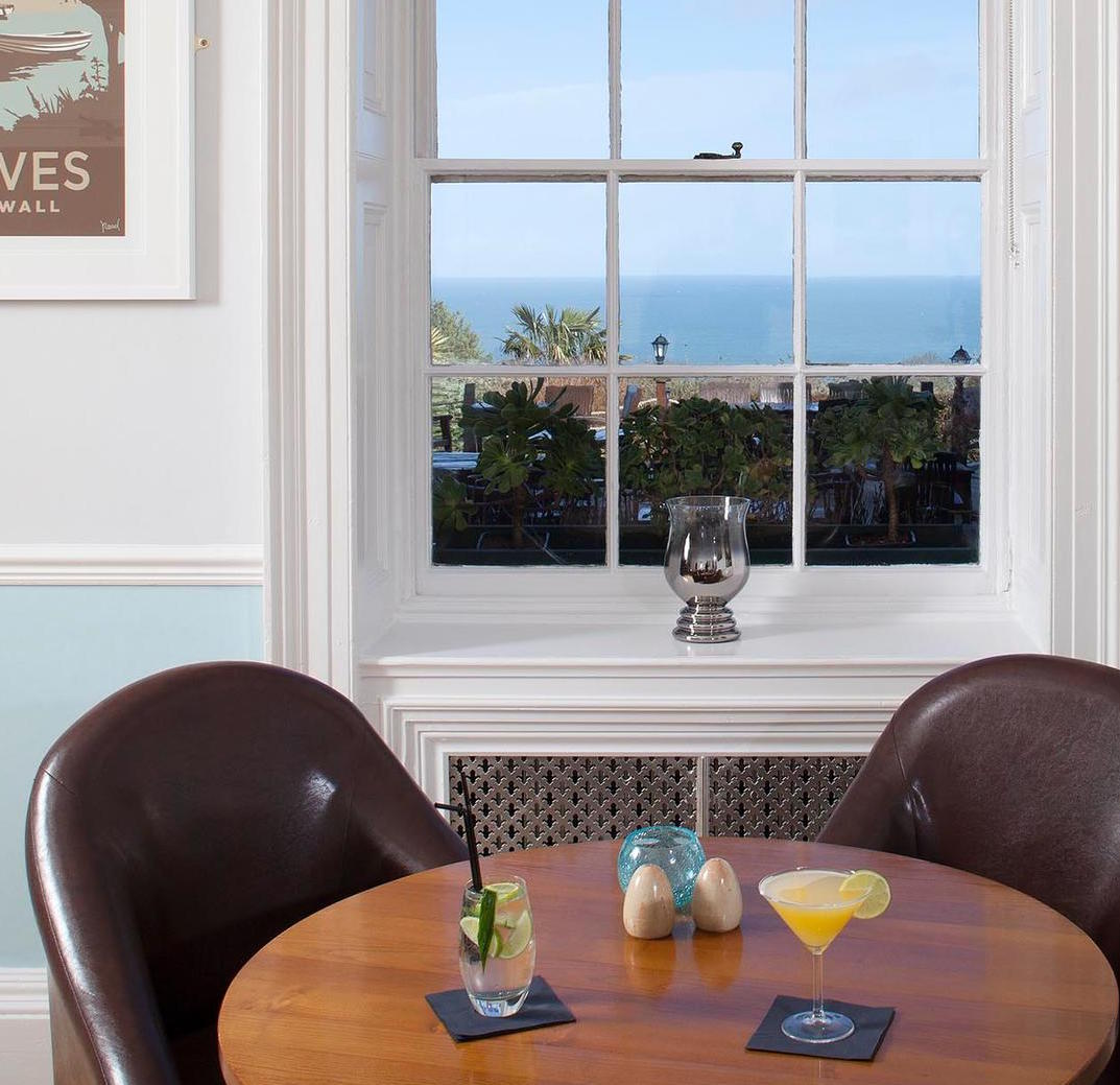 The Brasserie is the perfect place to treat yourself to a #cocktail, or two, during your stay with us 🍸#StIves #visitCornwall