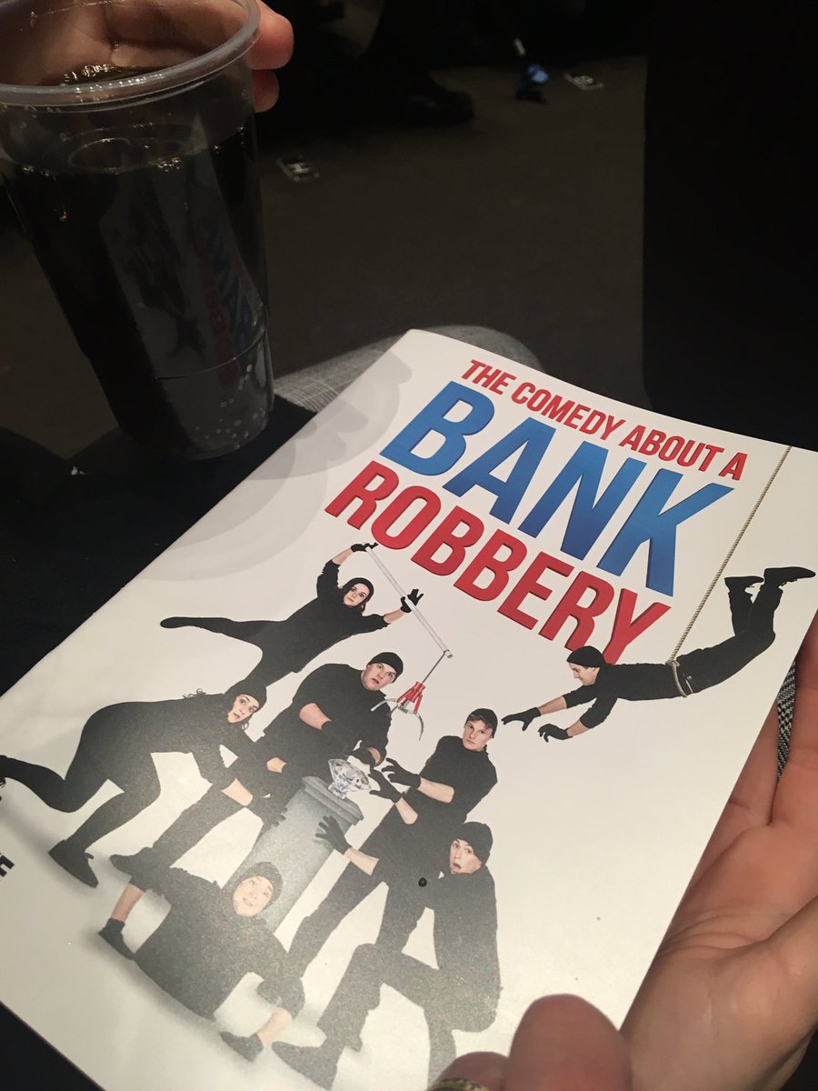 TessRush's tweet photo. A wonderful evening of culture for everyone tonight. Poppy is singing @demontforthall in #LSMSCONCERT Sam is @DupontDance and I’m @CurveLeicester with Amber to watch @mischiefcomedy ‘The Comedy About A Bank Robbery’ @CurveLeicester https://t.co/7bYCxSfWX8