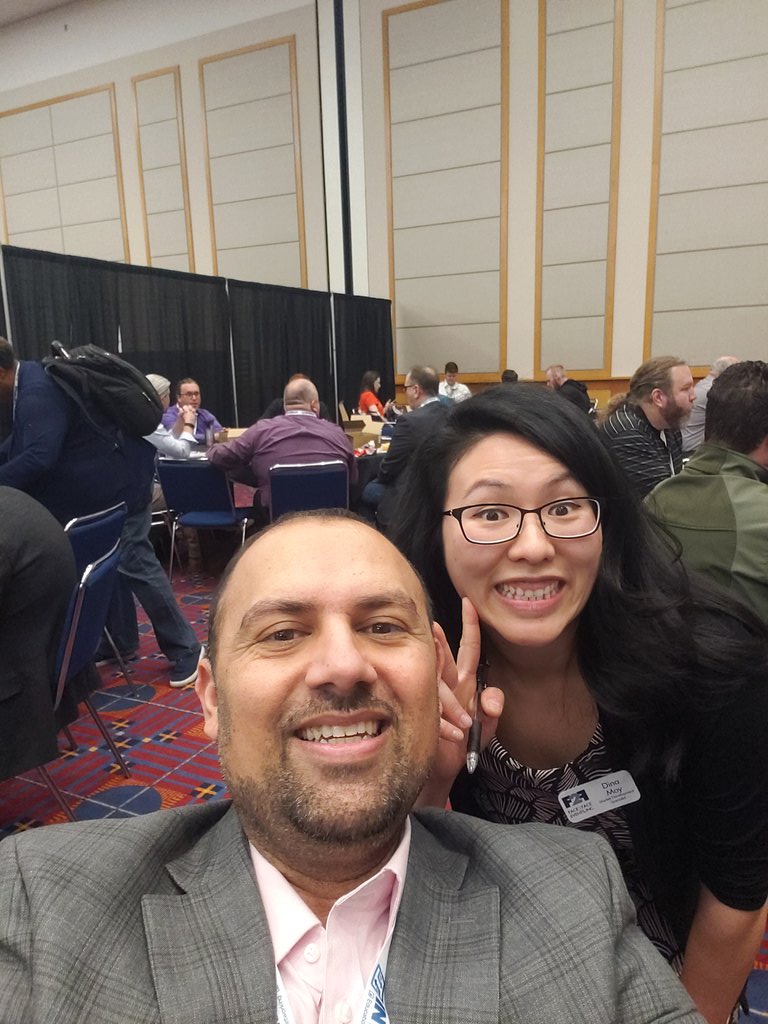 sabywaraich's tweet image. #selfiesaby continues #INTERFACEtour @F2FEventsInc #InterfacePDX @StructuredInc @gizzellew
#technology #cloud