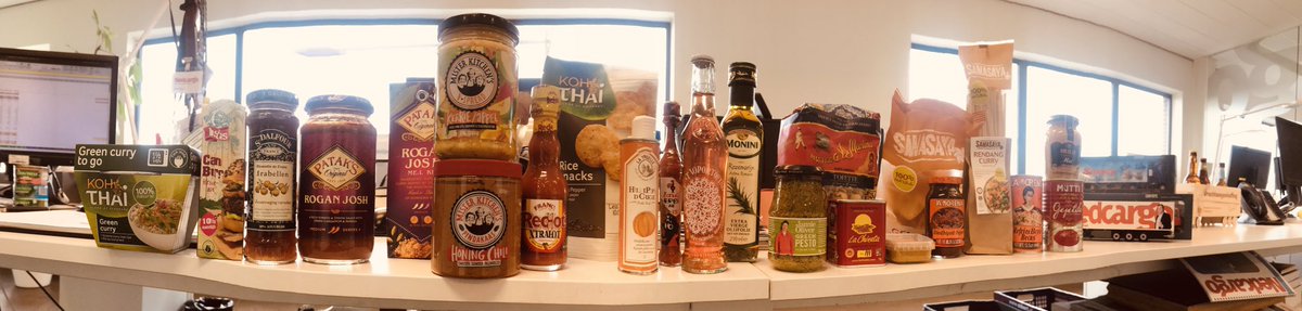 Nedcargo's tweet photo. ECHT LEKKER
Een bezoek aan de supermarkt zal nooit meer hetzelfde zijn voor mij! Ik ben trots op deze mooie producten die wij in het assortiment hebben! Top gewoon! #BrandM. Dank voor jullie klandizie.
#enjoynedcargo https://t.co/Kpj6krcKaL