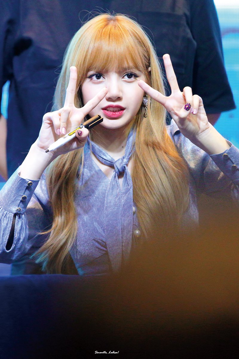 _S2_970327's tweet photo. https://t.co/PujEh9jIHM
#AceLalisaDay #HappyLisaDay #생일축하해리사야 https://t.co/XOB6A6egED