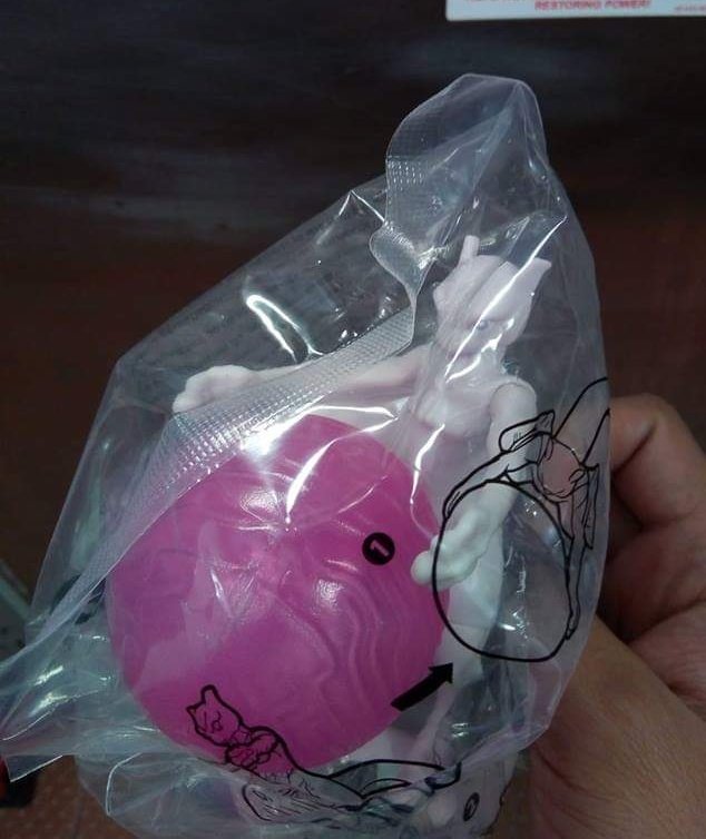 juguetes de burger king detective pikachu