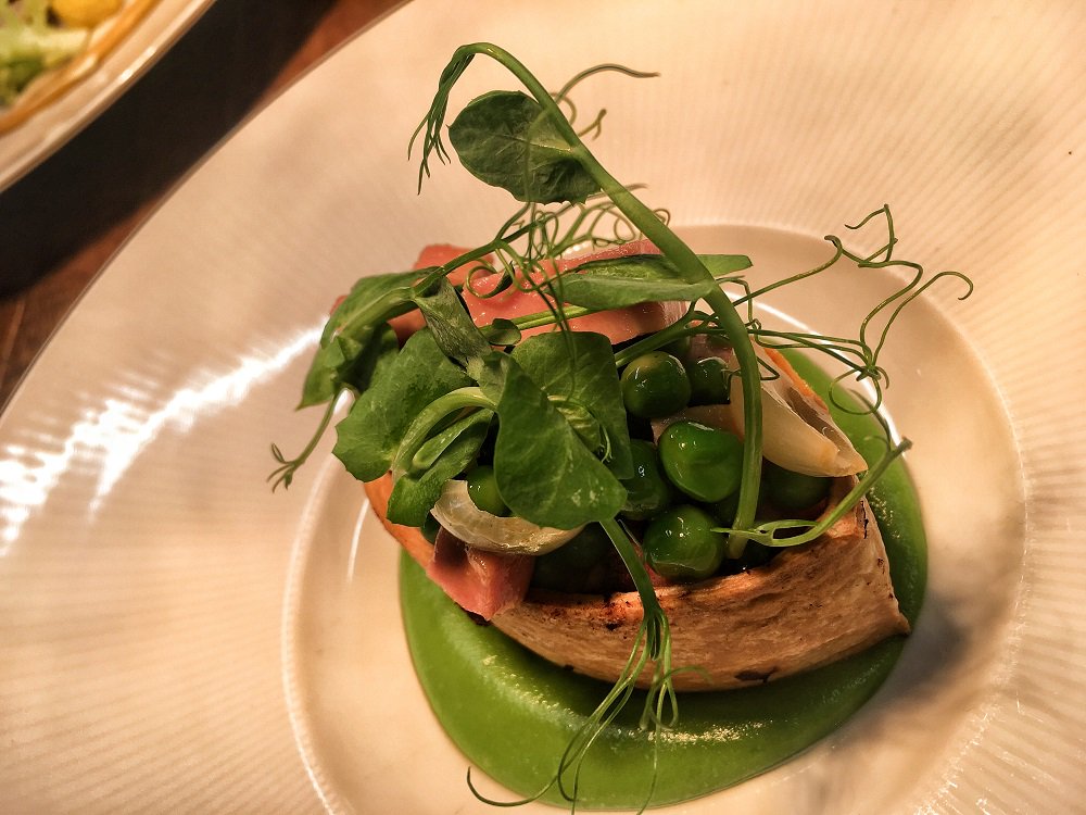 OxfordBluePub's tweet photo. Pork Pie with apple, walnut and prunes.
Available on the set lunch menu.
Two courses £25. Three courses £30
View menu here: https://t.co/JRfNSK8V5A
#superbvalue #foodie #cheflife #OldWindsor #TheOxfordBlue https://t.co/sWlbDlN1N3