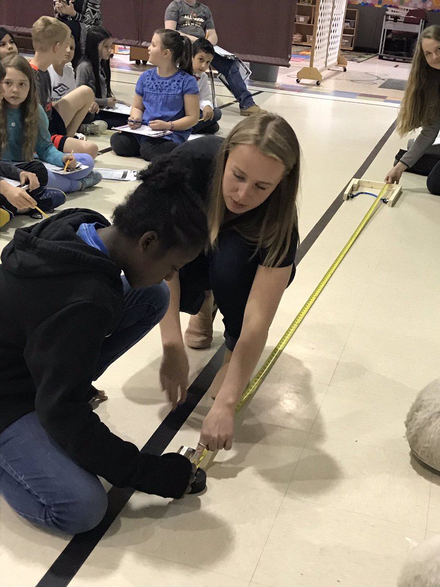 N8IVEQC's tweet photo. 3rd graders would like to thank the @CheckersHockey for teaching us about the Science of Hockey this morning! We had a great time enriching our knowledge of forces and motion! #ErbsClass #CastnerKids #StallingsPride @StallingsES @UCPS_MonroeNC 🏒 ❤️ https://t.co/y85an9uH0A