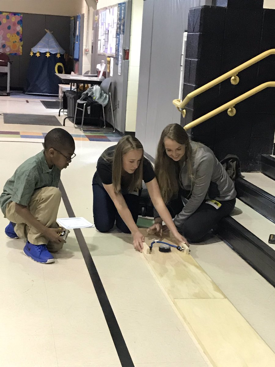 N8IVEQC's tweet photo. 3rd graders would like to thank the @CheckersHockey for teaching us about the Science of Hockey this morning! We had a great time enriching our knowledge of forces and motion! #ErbsClass #CastnerKids #StallingsPride @StallingsES @UCPS_MonroeNC 🏒 ❤️ https://t.co/y85an9uH0A