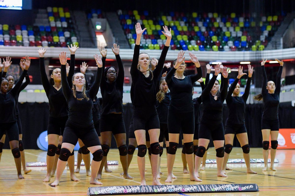 OasisAcademySP's tweet photo. KS4 students competing in the Dance final at the @LondonYouth games #fantasticperformance #dancefinals https://t.co/GfqxDLLh9Y