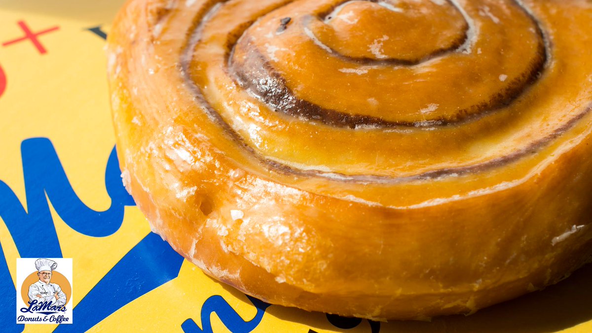 LaMarsDonuts's tweet photo. The LaMar's Cinnamon Roll & LaMar's German Chocolate Knot!! #SimplyABetterDonut #LaMarsDonuts #MadeFreshDaily #NeverFrozen #StopInToday
Locations --> https://t.co/tlzkundibZ https://t.co/6dPpGfzNyu