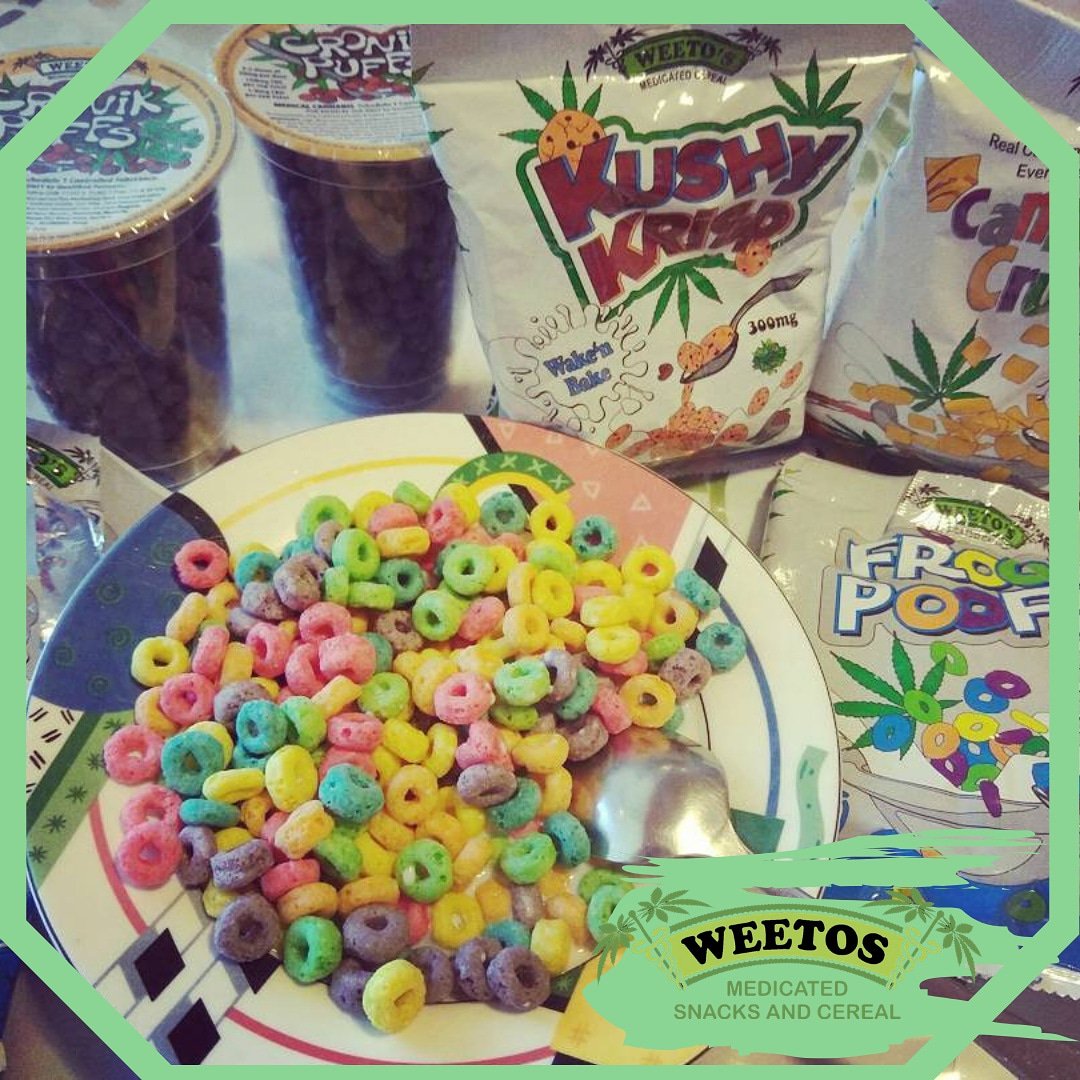 weetosedibles1's tweet photo. Time to celebrate with a little cheer. 👉🏽 

#weetosedibles #Weetos #cannabiscommunity #CannabisOil #cannabis #marijuana #medicalmarijuana #weed #thccartridges @joeykokomo_disabled_robo_vet #flaminghotasteroids #fantawhitepeach #cocacolaclear #fantabanana #exoticpop https://t.co/cRElAqH9N0