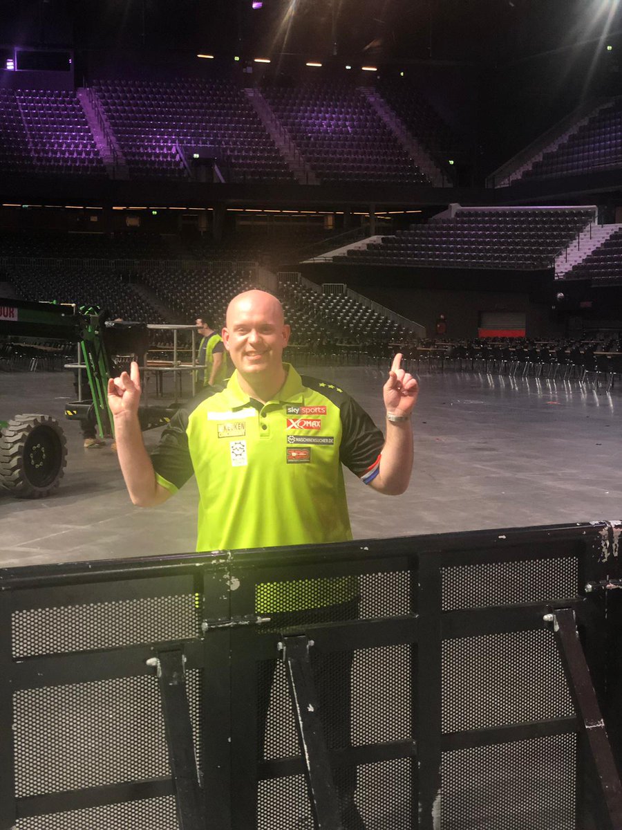 MvG180's tweet photo. I'm ready Rotterdam, are you? https://t.co/VuIf5DrCGR