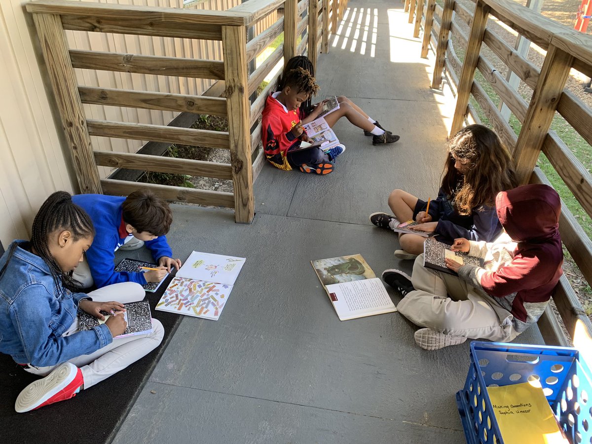 SuperN2nd's tweet photo. My students are DETERMINED to continue their partner work on learning about the authors use of playful words in the text. We had a small issue with our classroom so we took our learning outside. #flexibilty #determined #nitschscholars https://t.co/ijgkKR1e4y