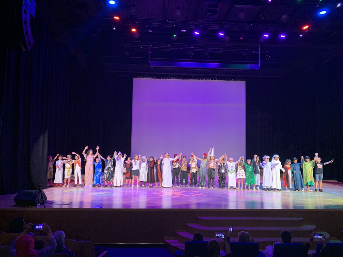 nohabish's tweet photo. A day of fabulous elementary school theatrical performances @ DAA ❤️موطني- Arabic Fashion Around the World in the morning and Peter Pan in the evening #DAABestYearEver #DAAArabic #CreativityFluency @gems_daa @DAAElementary @KHDA #GEMS_celebrates_tolerance #YearOfTolerance https://t.co/G46sJrjmAK