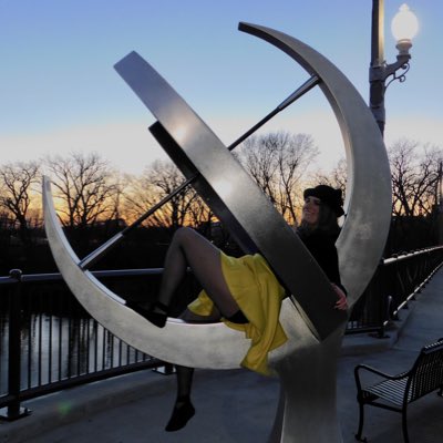 This is probably my favorite picture ever. #NewProfilePic #sunset #bridge https://t.co/A2S6h8k9BF<a href="/tag/newprofilepic"class="tags">#NewProfilePic</a><a href="/tag/sunset"class="tags"><span>#sunset</span></a><a href="/tag/bridge"class="tags"><span>#bridge</span></a>