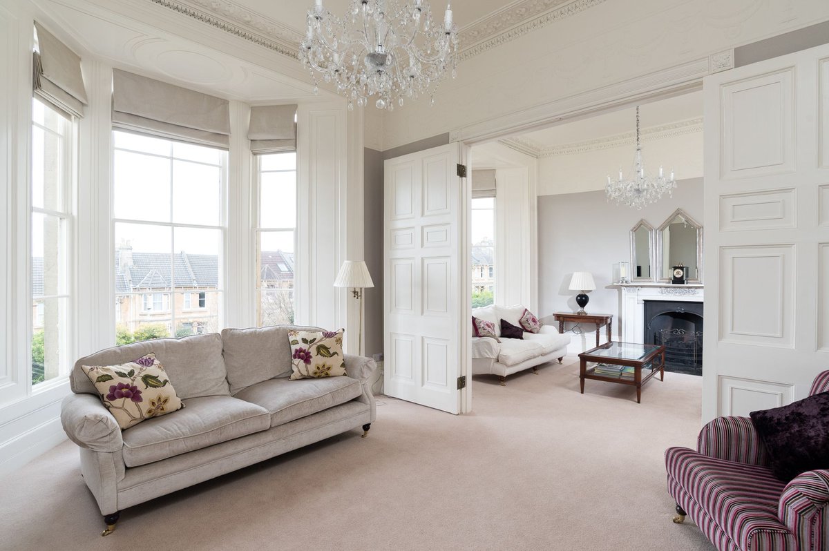 ResideBath's tweet photo. Delighted to have agreed a let on this remarkable Georgian townhouse, bursting throughout with period features and contemporary comforts: https://t.co/JjcoBlKqSG https://t.co/fQNvmbx2M3