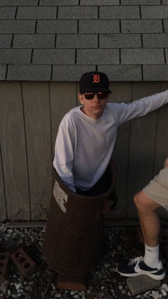 wilj7's tweet photo. Happy birthday Kyle!! Have a good one my man https://t.co/LVbB1jqWmS