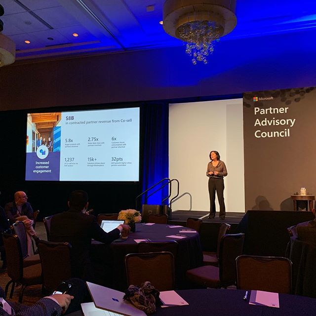 Jon_Ferrara's tweet photo. Listening to Gavriella Schuster. Corporate VP, @Microsoft One Commercial Partner Organization talk about how Partner to Partner selling together helps deals close faster and larger. @gavriels1 @mspartner #partnertopartner https://t.co/qrryWupw1D https://t.co/PPNtgp9fSf